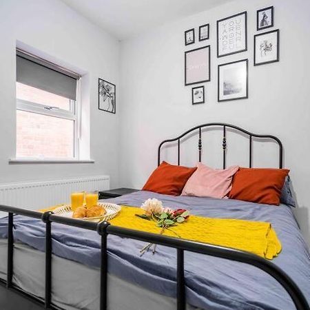Appartamento Modern Flat In Moseley With Free Parking Birmingham Esterno foto