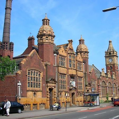 Appartamento Modern Flat In Moseley With Free Parking Birmingham Esterno foto