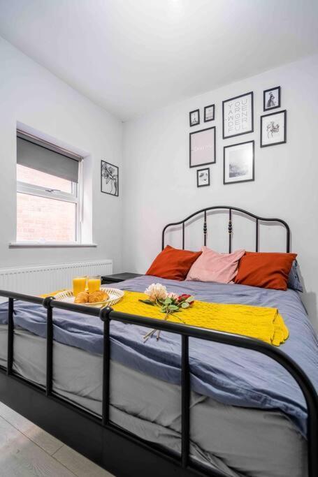 Appartamento Modern Flat In Moseley With Free Parking Birmingham Esterno foto