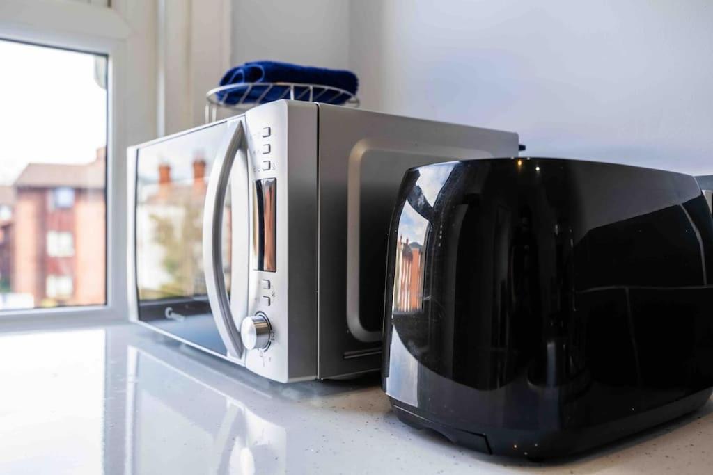 Appartamento Modern Flat In Moseley With Free Parking Birmingham Esterno foto